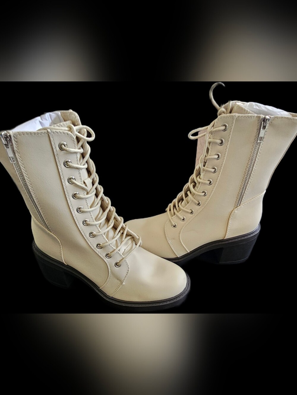 Size 10 Women's Cream Lace-Up Ankle Boots